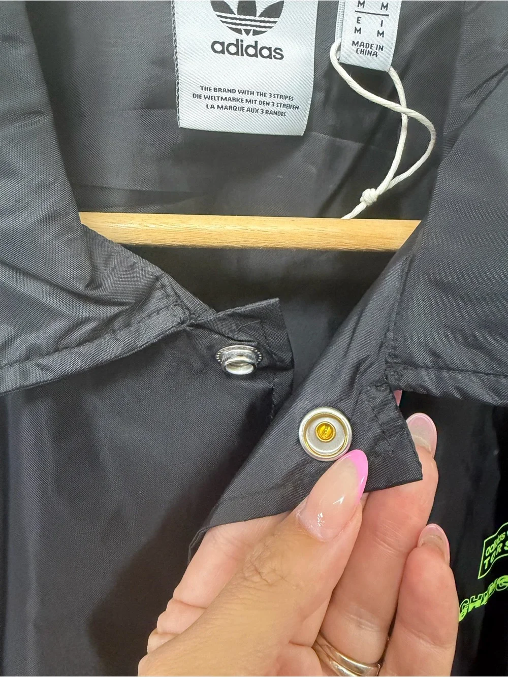 adidas lightweight windbreaker